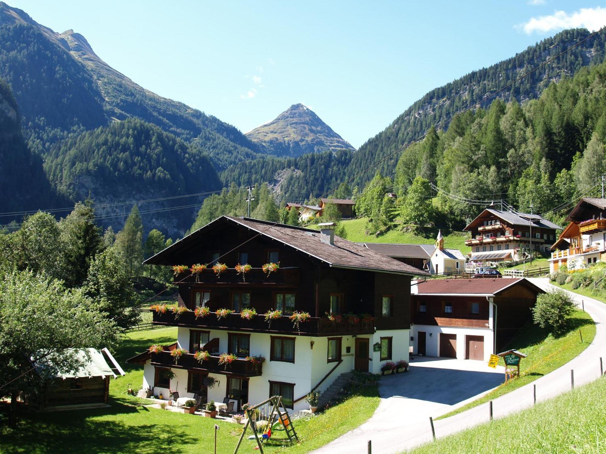 Alm-Apartments Heiligenblut Exterior foto