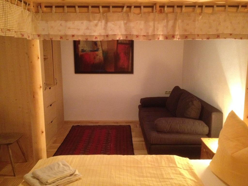 Alm-Apartments Heiligenblut Habitación foto