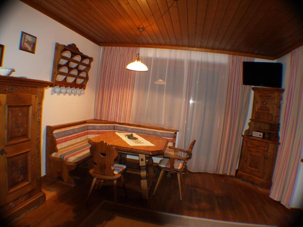 Alm-Apartments Heiligenblut Habitación foto